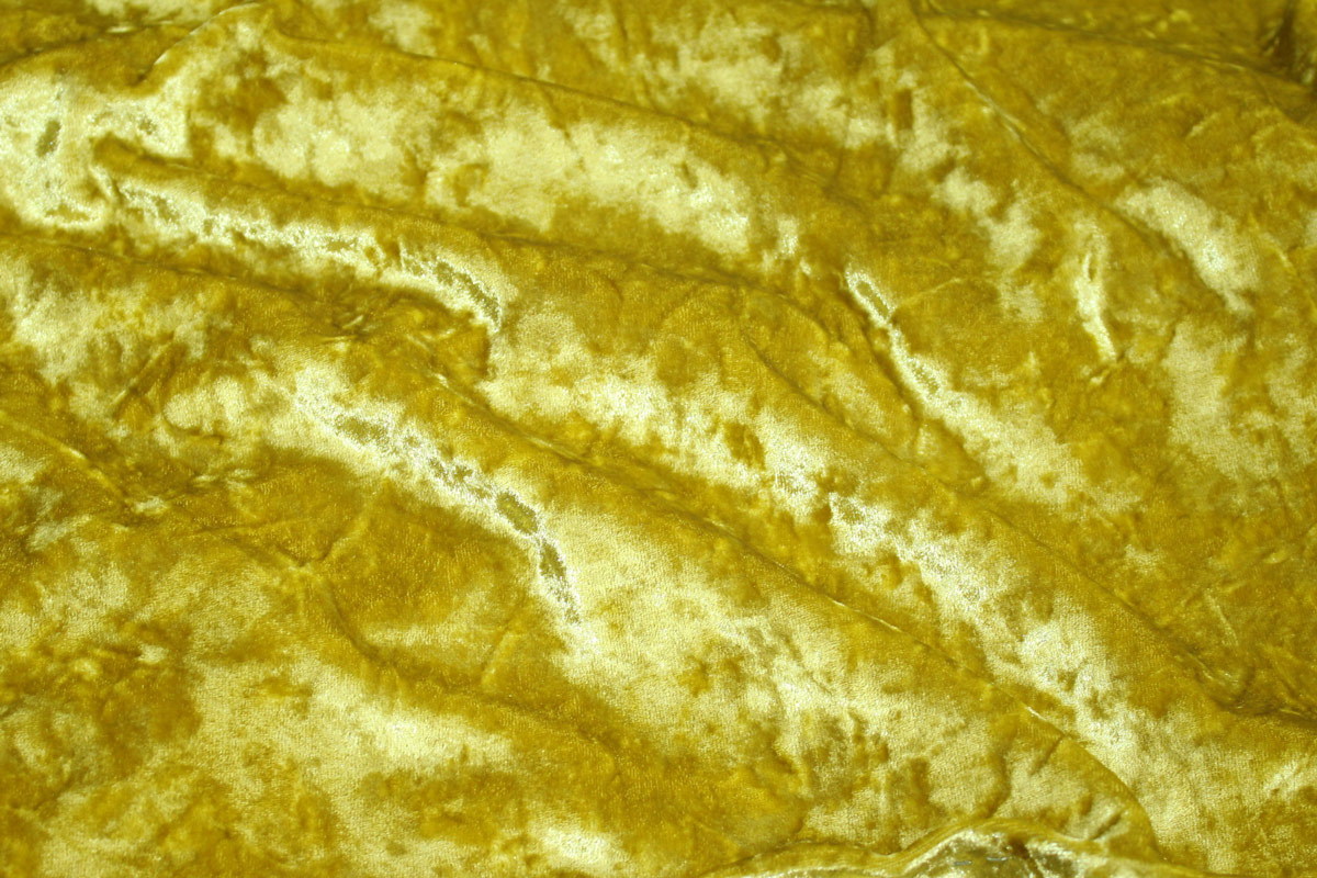 Бархат – что это за материал? Свойства, описание и разновидности