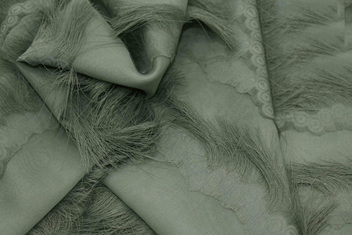 Органза - что это за материал: свойства и применение ткани