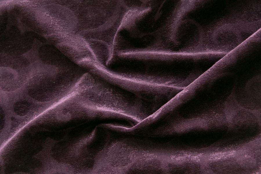 Ткань велюр – описание, способы производства и виды материала