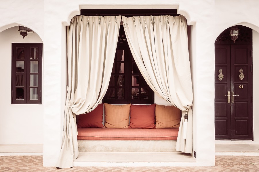 pillow-sofa.jpg