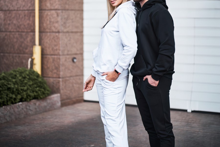 modern-urban-style-black-white-hoodies.jpg