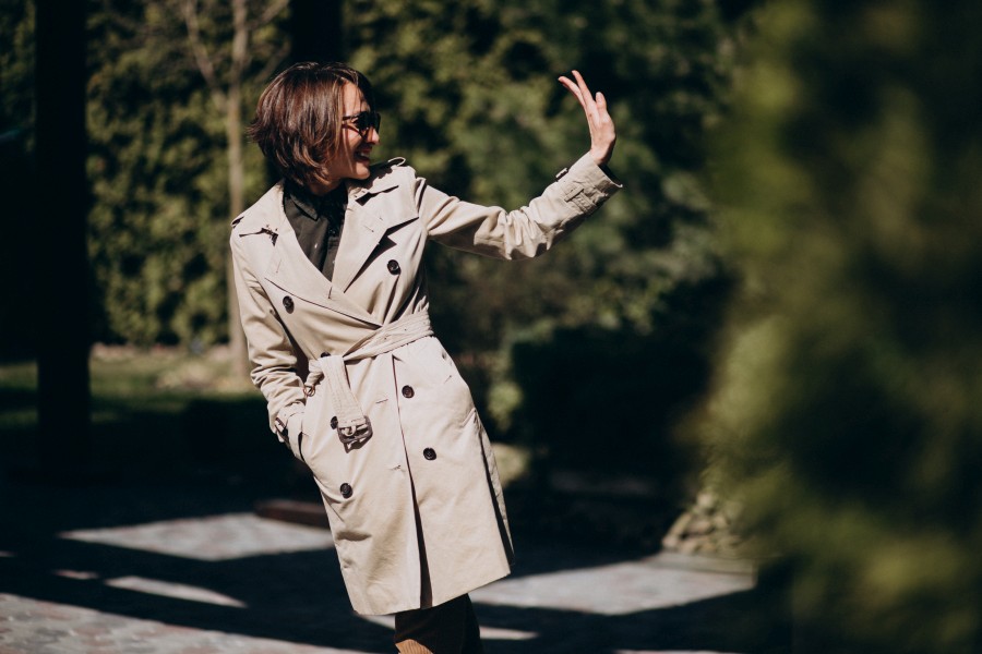 young-business-woman-trendy-coat-outside.jpg