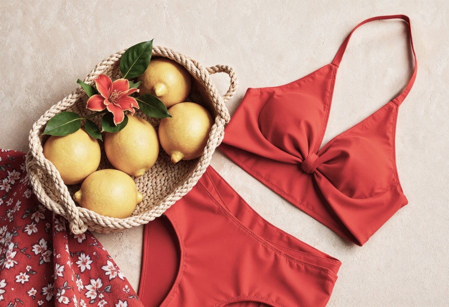 red-bikini-lemons.jpg